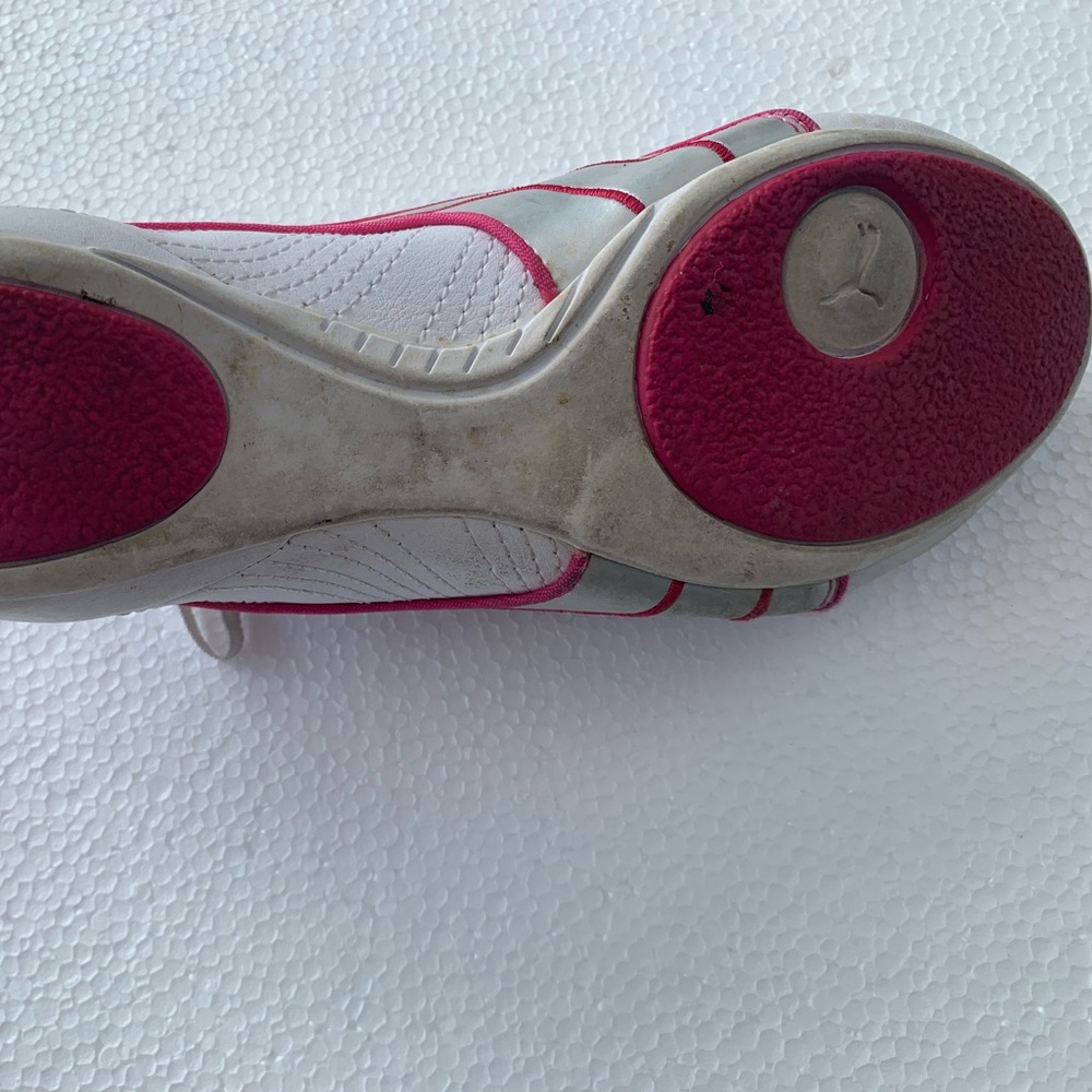 Puma shoes, size 6, gently used.